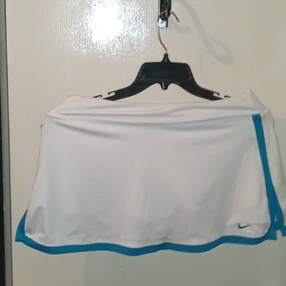 Womens Nike dri fit skirt